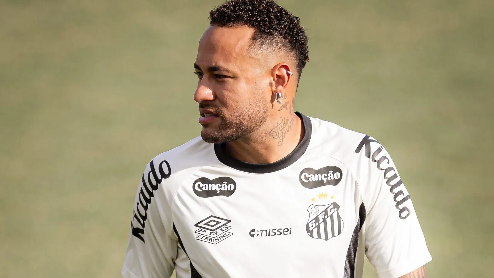 Neymar no CT Rei Pelé: O camisa 10 deve atuar contra o Remo – Foto: Flickr Oficial do Santos