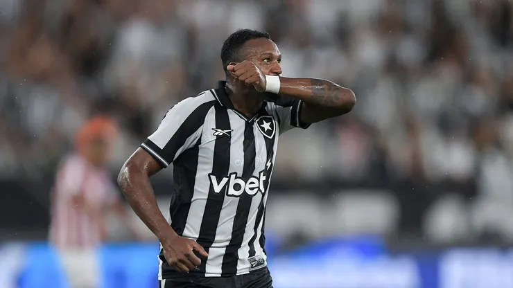 Reforços do Botafogo ainda não engrenam e clube encerra janela com dúvidas no elenco — Foto Thiago RibeiroAGIF