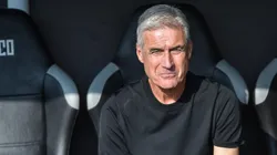 Luis Castro tecnico do Gremio durante partida contra o Vasco no estadio Sao Januario pelo campeonato Brasileiro A 2026. Foto: Thiago Ribeiro/AGIF