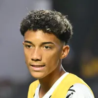 Robinho Jr. acerta 'fico' no Peixe até 2030