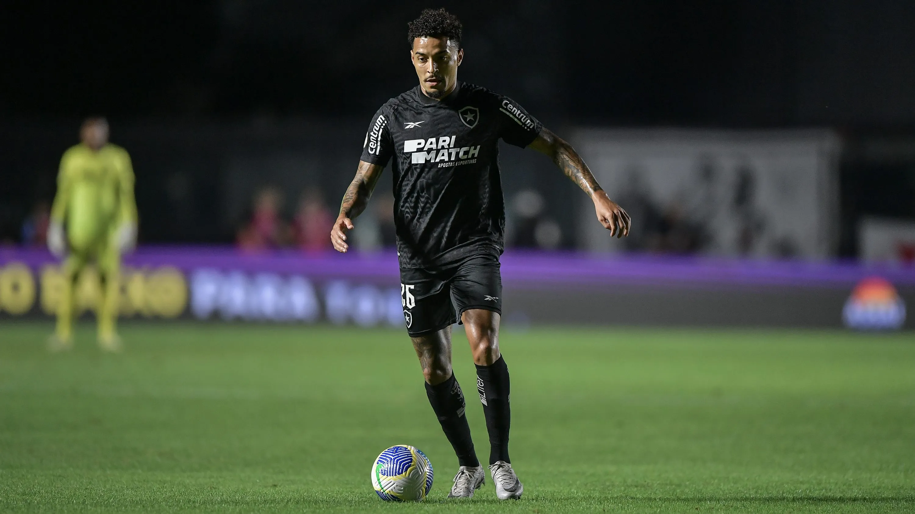 Gregore se destacou pelo Botafogo - Foto: Thiago Ribeiro/AGIF.