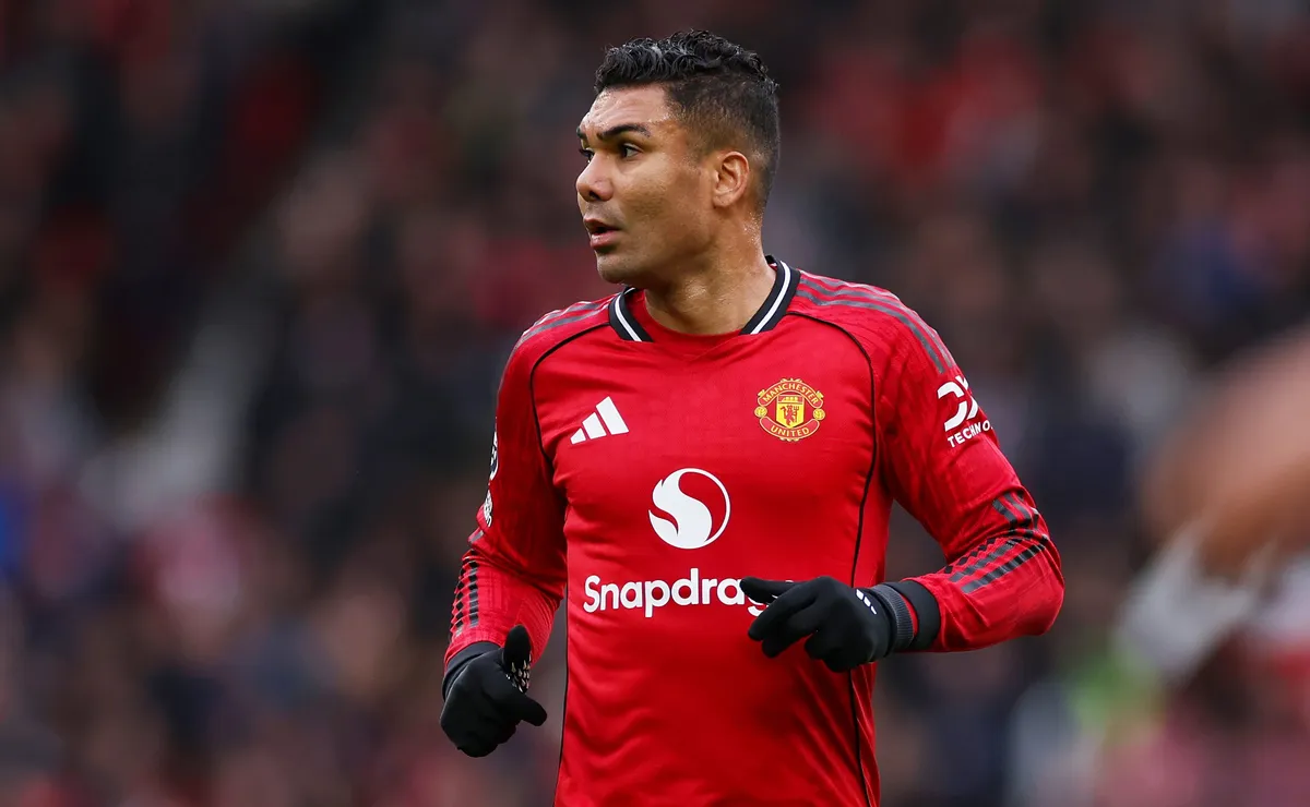 Casemiro supera Tchouaméni em números antes de amistoso entre Brasil x França