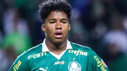 Endrick se emocionou em sua última partida pelo Palestra - Foto: Marcello Zambrana/AGIF