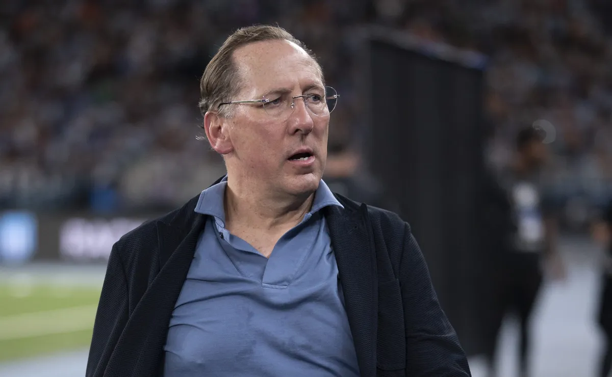 Agência fiscalizadora da CBF analisa operação de John Textor no Botafogo