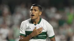 Pedro Rocha durante partida do Coxa no Couto Pereira