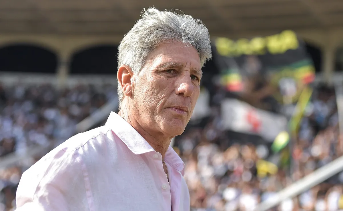 Renato Gaúcho tem preocupação com a defesa do Vasco para a temporada