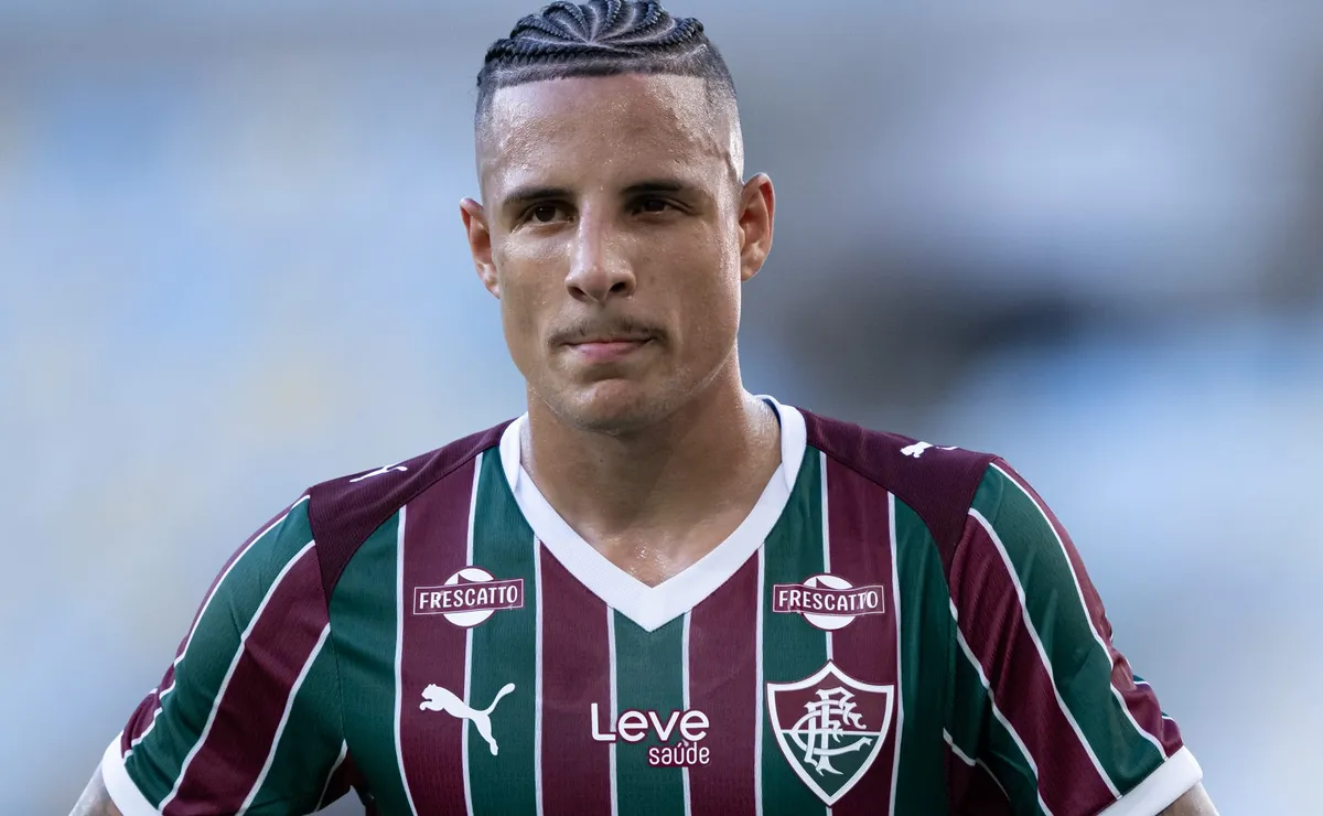 Guilherme Arana valoriza pausa da Data Fifa após maratona de jogos: “Importante para a sequência”