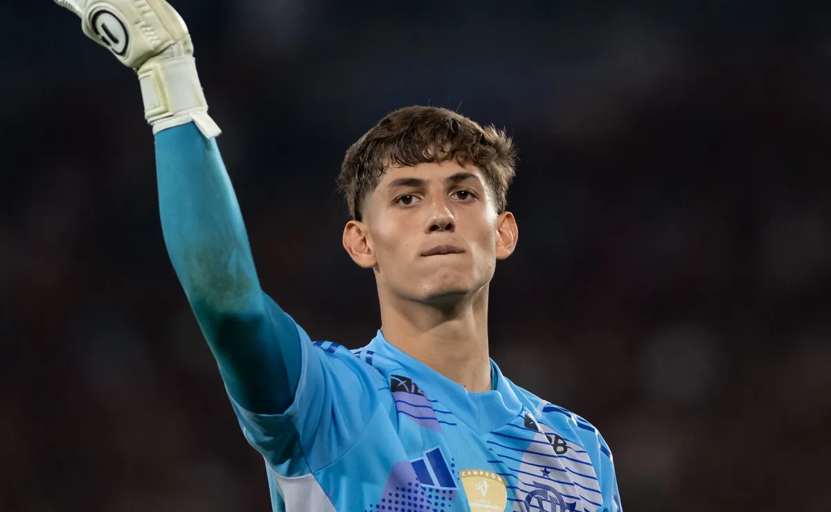 Flamengo pode perder Leonardo Nannetti para a Europa e tenta acelerar renovação com o goleiro