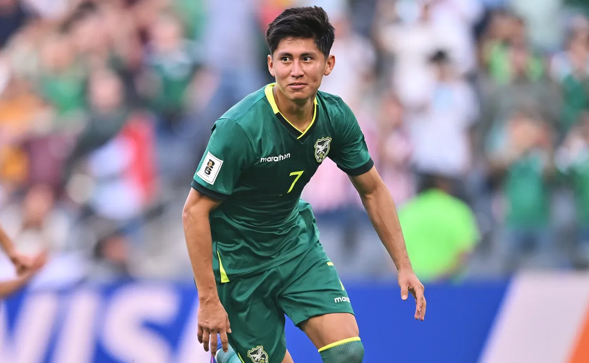 Jogador do Santos, Miguelito marca 42% dos gols da Bolívia nas Eliminatórias da Copa de 2026