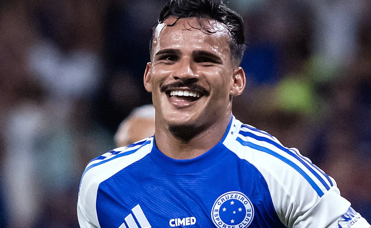 Flamengo quer contratar Kaiki Bruno e Cruzeiro não aceita menos de R$ 72,4 milhões pelo lateral