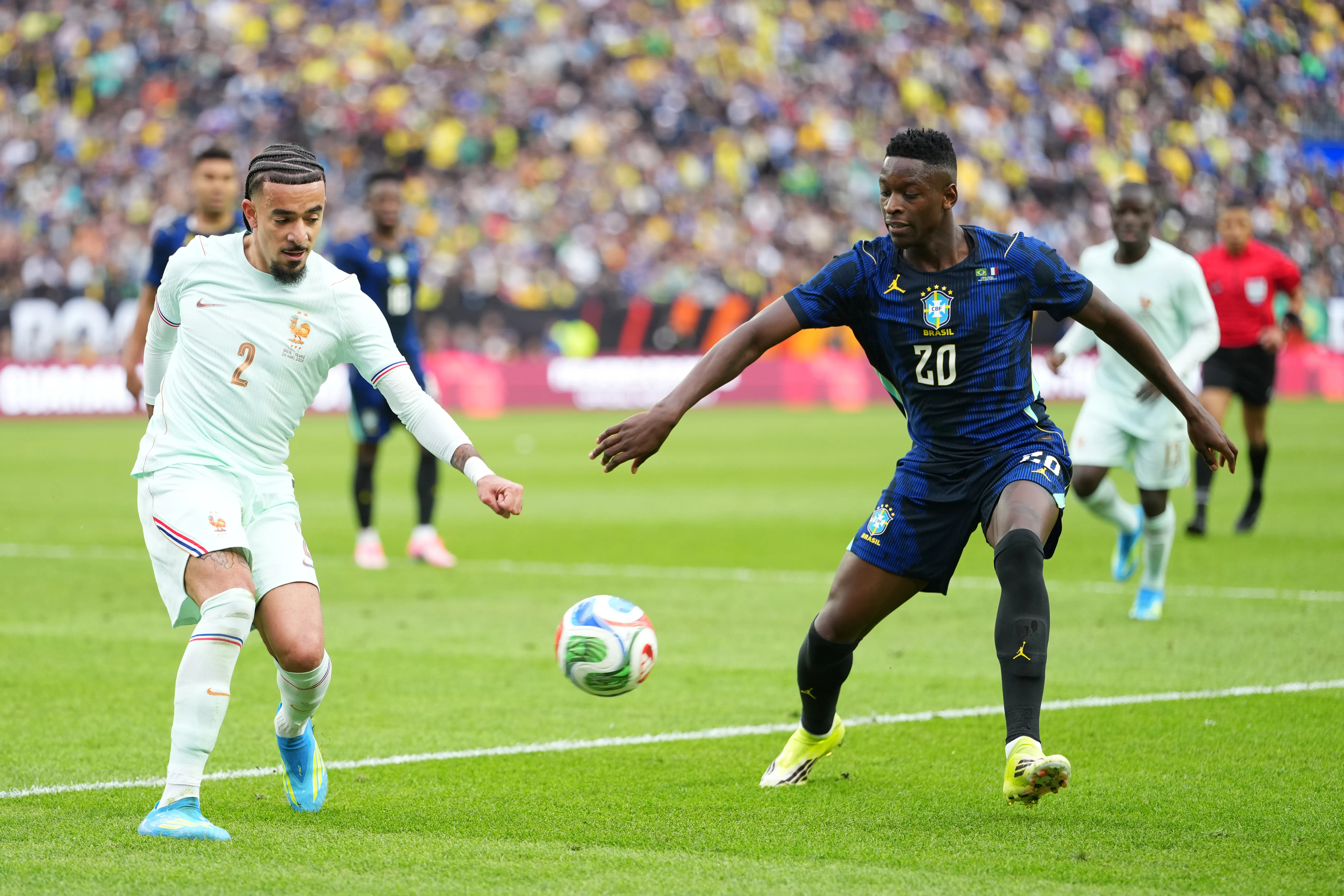 Luiz Henrique durante partida contra a França. Foto: Michael Owens/Getty Images