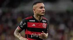 Everton Cebolinha em ação pelo Flamengo