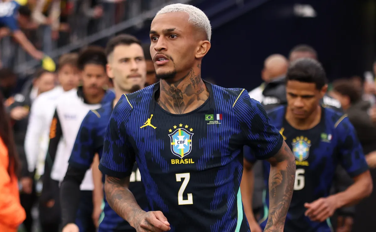 Raphinha e Wesley são cortados de amistoso contra Croácia; Seleção conta 6 lesionados na Data FIFA