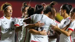 Rubro-negras comemoram a vitória. Foto: Marlon Costa/AGIF