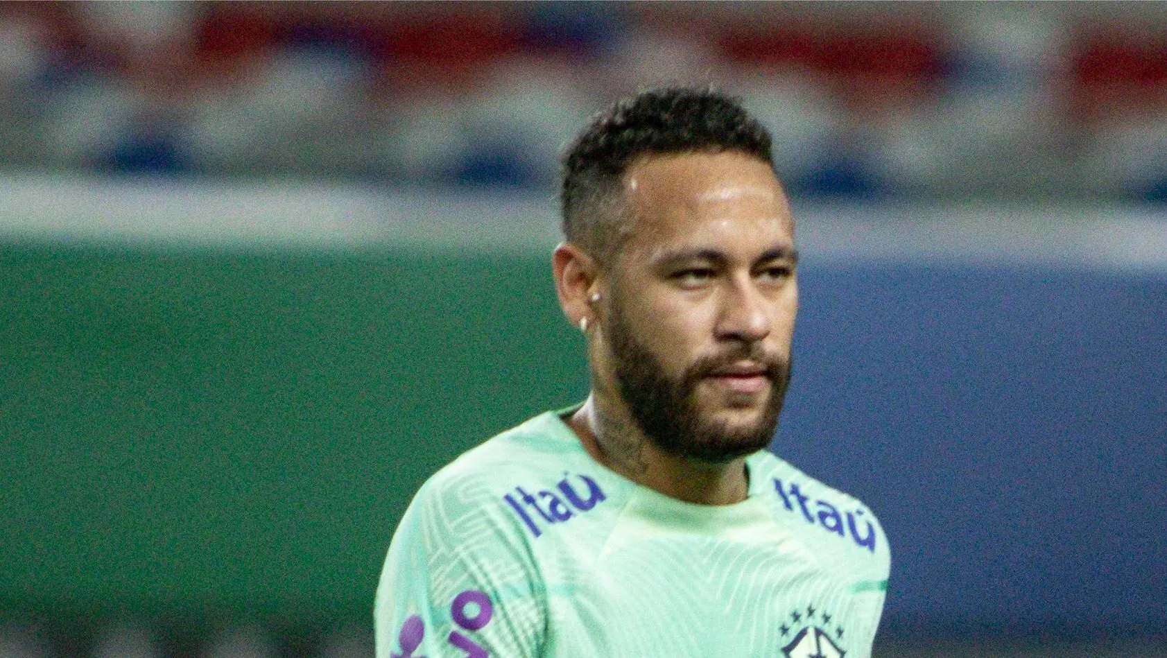 Foto: Fernando Torres/AGIF – Neymar não atua com a camisa brasileira desde 2023.