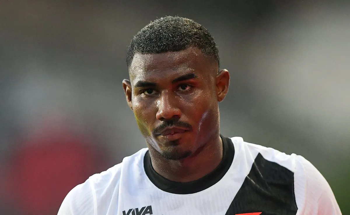 Cuiabano está em alta no Vasco, vive bom momento, e chama a atenção do futebol alemão