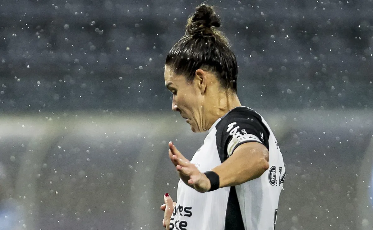 Com dois gols de Gabi Zanotti, Corinthians goleia América-MG e conquista primeira vitória com Emily Lima
