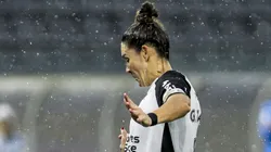 Gabi Zanotti com as Brabas. Foto: Marco Miatelo/AGIF