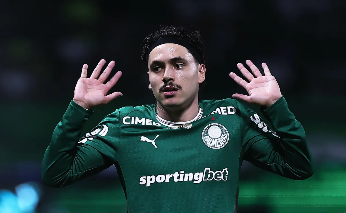 Mauricio estreia pela Seleção Paraguaia e joga ao lado de jogadores do Palmeiras no amistoso