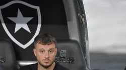 RJ - RIO DE JANEIRO - 14/03/2026 - BRASILEIRO A 2026, BOTAFOGO X FLAMENGO - Martin Anselmi tecnico do Botafogo durante partida contra o Flamengo no estadio Engenhao pelo campeonato Brasileiro A 2026. Foto: Thiago Ribeiro/AGIF