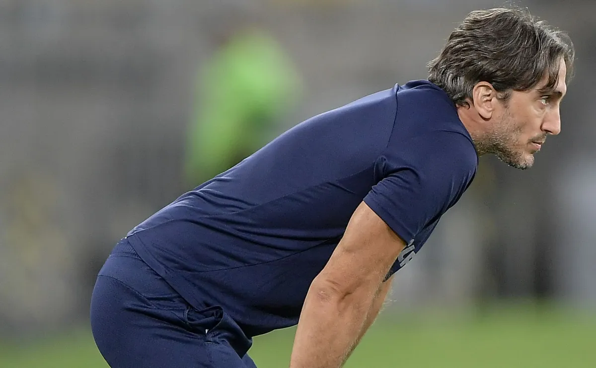 Zubeldía projeta estreia do Fluminense na Libertadores e alerta para desafio fora de casa