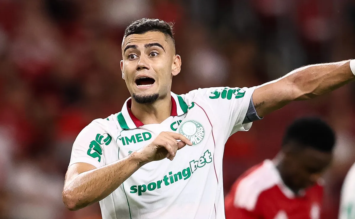 Marlon Freitas exalta dupla com Andreas Pereira no Palmeiras e revela intuito em ajudar Abel Ferreira