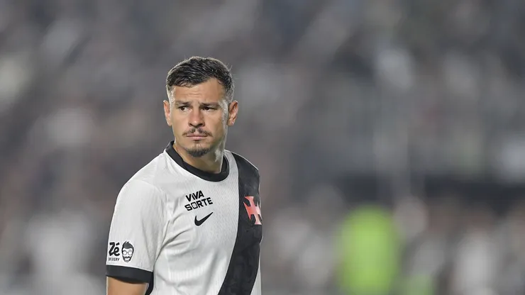 Hugo Moura ganha espaço com Renato e tenta redefinir futuro no Vasco — Foto Thiago RibeiroAGIF
