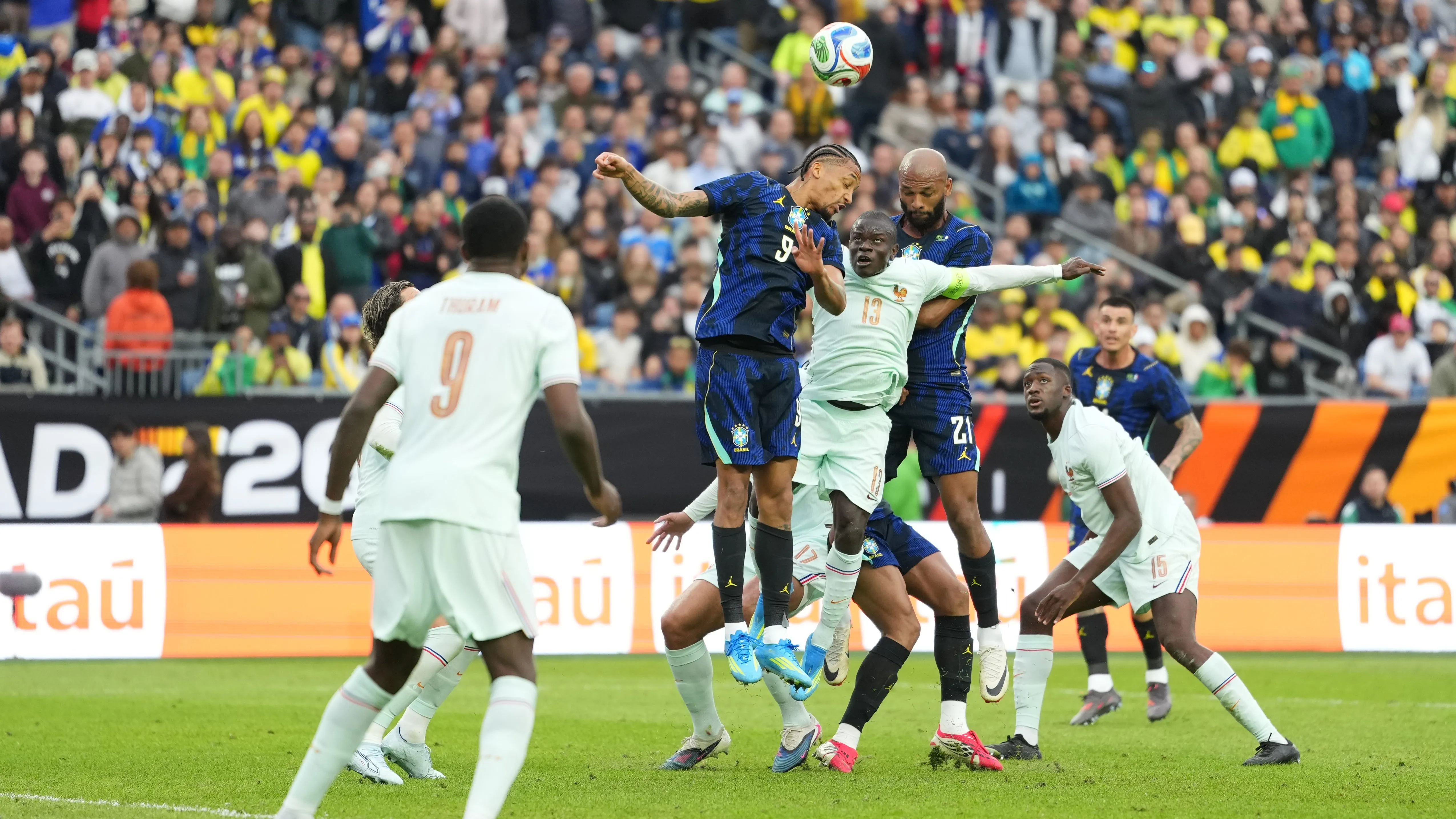 Brasil vs França nos EUA. (Photo by Michael Owens/Getty Images)