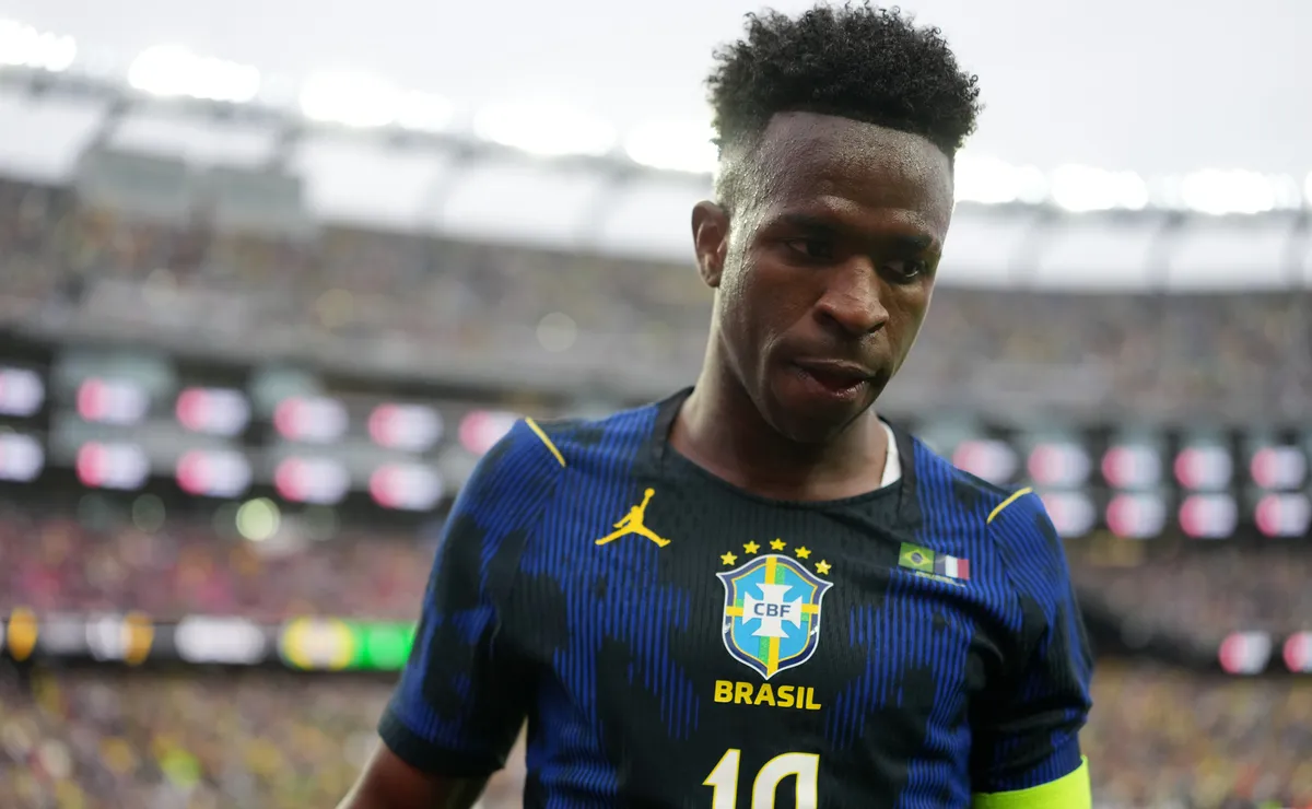 Seleção Brasileira cai no ranking da FIFA e atinge pior posição dos últimos anos