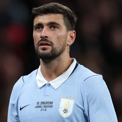 Arrascaeta volta a ser criticado após atuação apagada no Uruguai