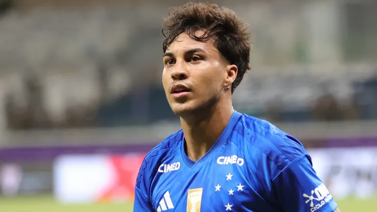 Kaio Jorge ganha moral com Romário
