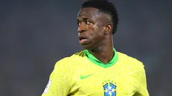 Vini Jr. deve ser titular contra a Croácia - Foto: Christian Alvarenga/Getty Images