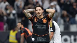 Garro em ação pelo Corinthians.