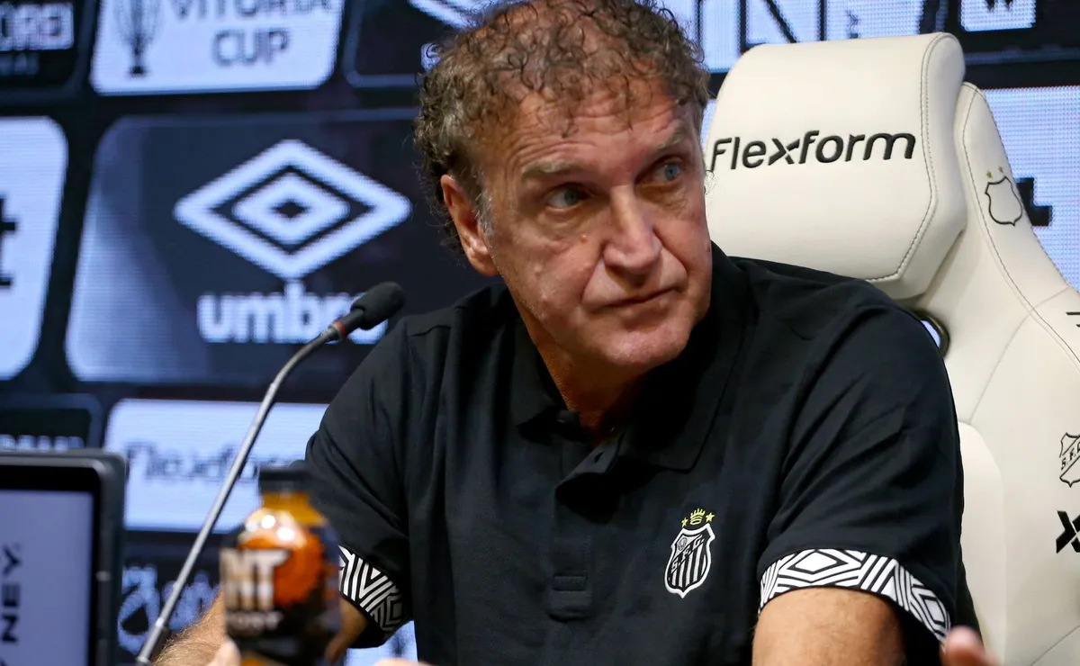 Cuca defende Neymar e explica função do camisa 10 no Santos: “Cabeça pensante do time”