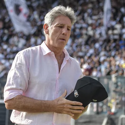 Sem peças-chave, Vasco terá mudanças contra o Coritiba