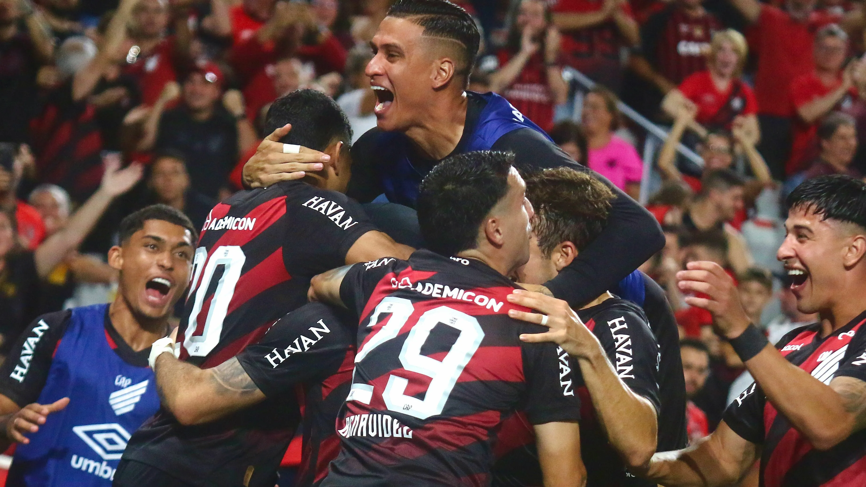 Athletico-PR X Botafogo. Foto: Gabriel Machado/AGIF