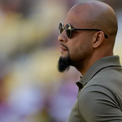 Felipe Melo vê cenário parecido com 2010 na Seleção atual