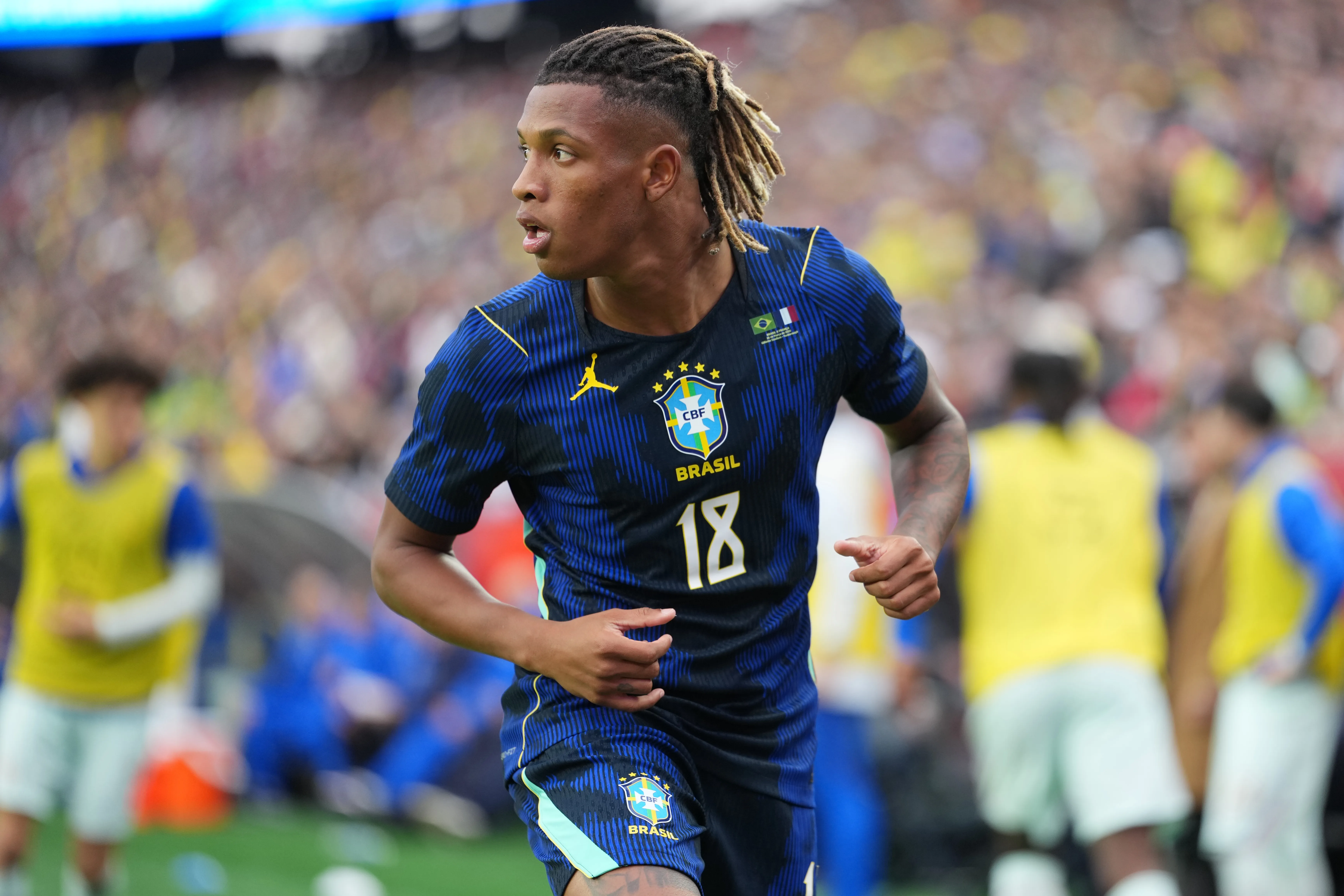 Danilo Santos of Brazil looks on during the international friendly match between Brazil and France. (Photo by Michael Owens/Getty Images)