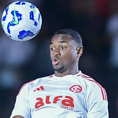 Inter barra opção de compra de Gustavo Prado ao Ceará