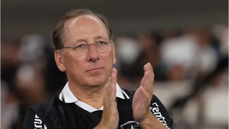 Textor já definiu quem ele quer para se rnovo treinador do Botafogo. Foto: Wagner Meier/Getty Images)
