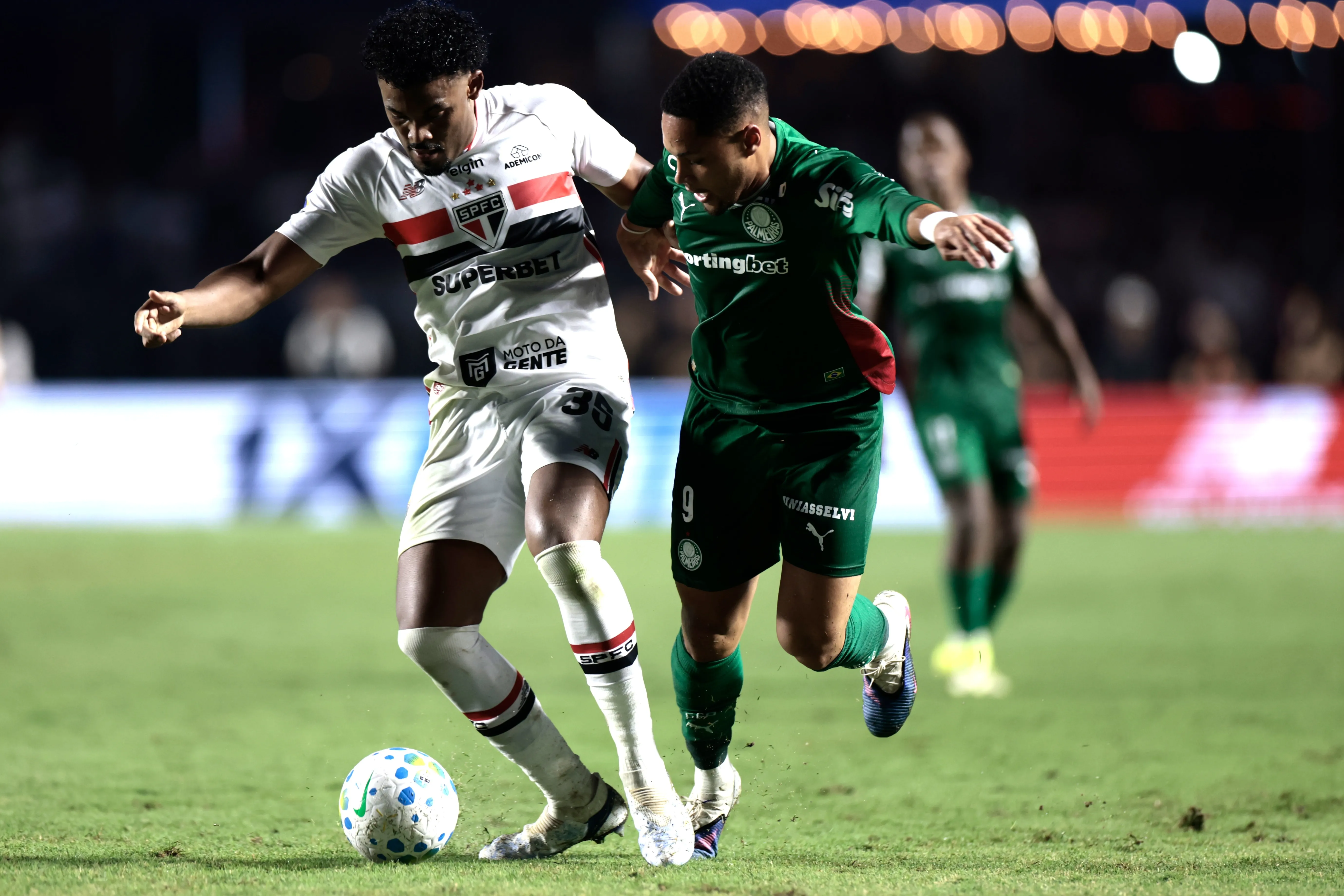 São Paulo vem de derrota no clássico para o Palmeiras. Foto: Marcello Zambrana/AGIF
