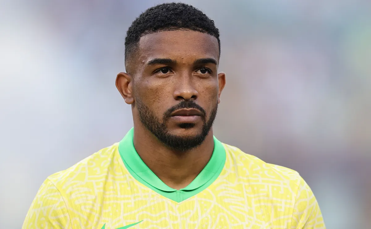 Bremer acredita estar perto da Copa do Mundo após atuação pela seleção brasileira contra a França