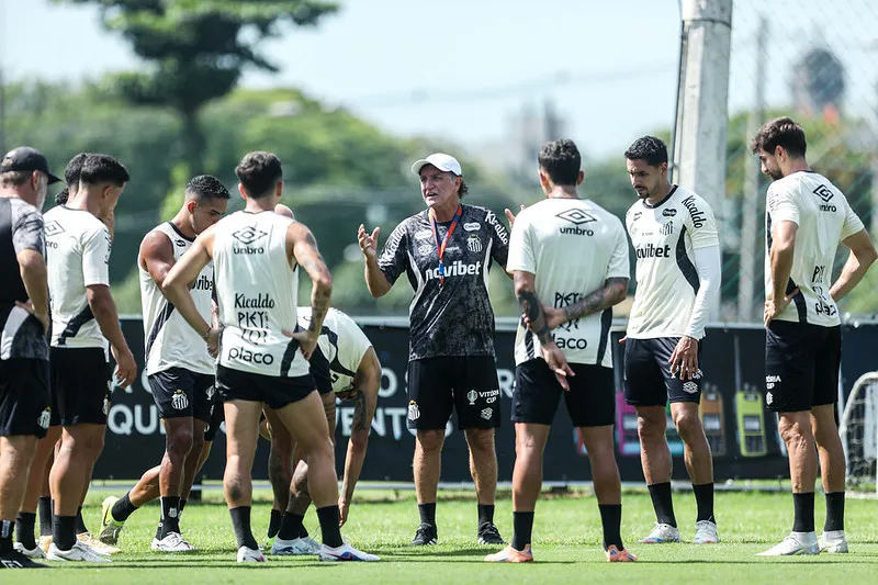 Santos durante treino no CT Rei Pelé. Foto: Reinaldo Campos/Santos FC