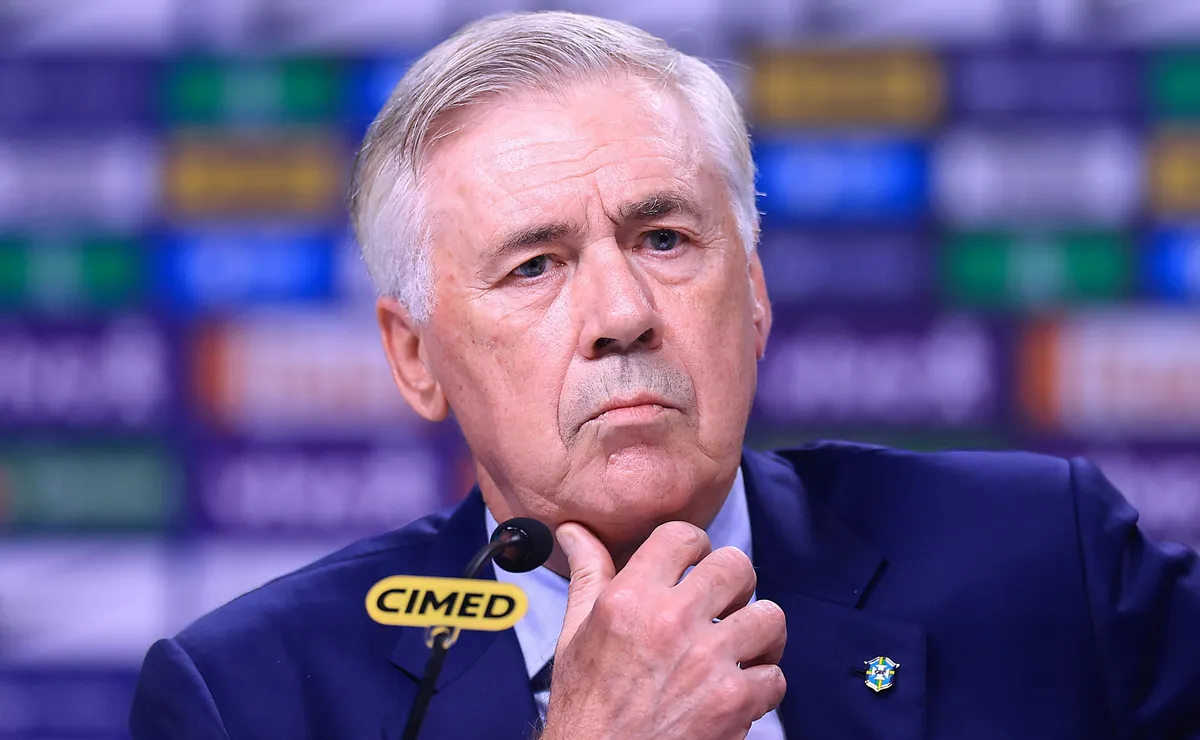 Ancelotti confirma Danilo, do Flamengo, na Copa do Mundo: “Ele estará na lista final de 26”