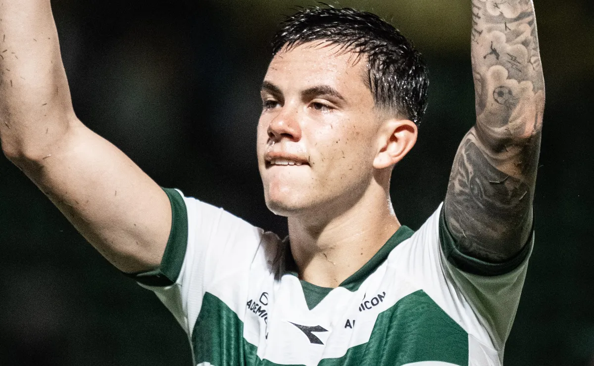 Santos descarta volta de JP Chermont e lateral vai continuar no Coritiba por empréstimo