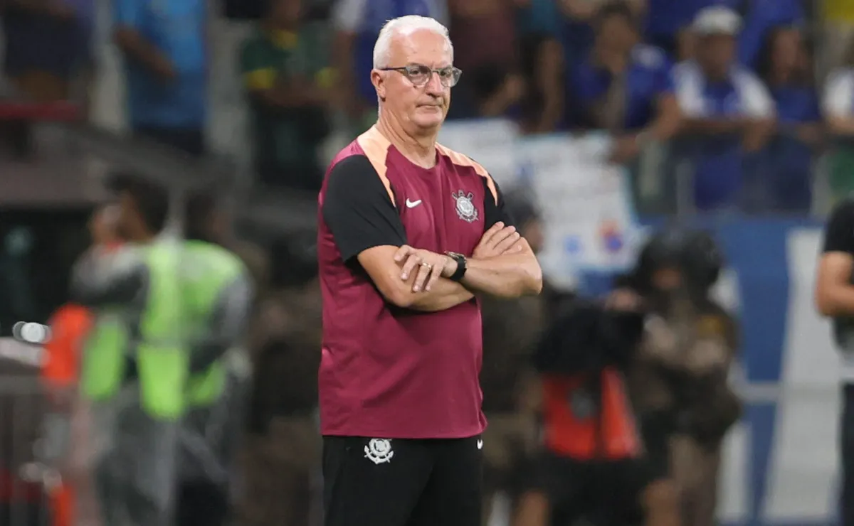 Dorival Júnior tem pior aproveitamento do Corinthians na década entre técnicos com mais de 60 jogos