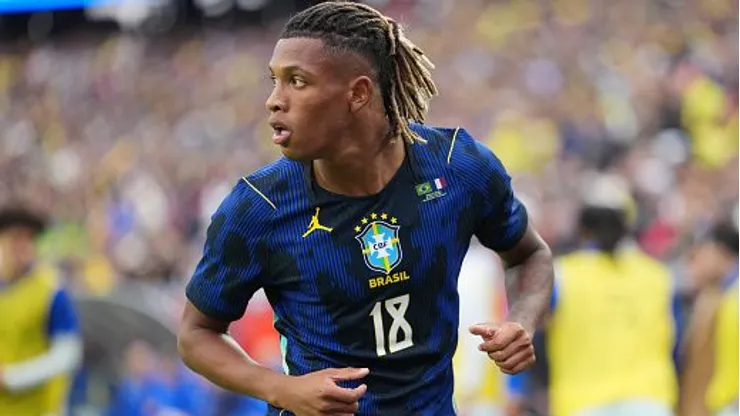 Danilo interessa ao Flamengo. Foto: Michael Owens