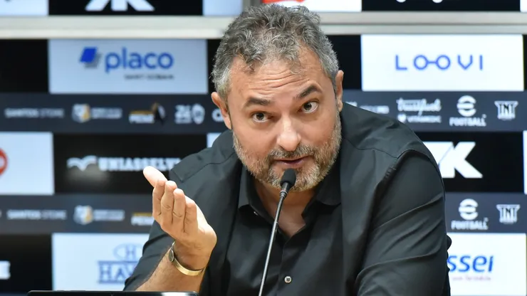 Mattos em coletiva pelo Peixe
