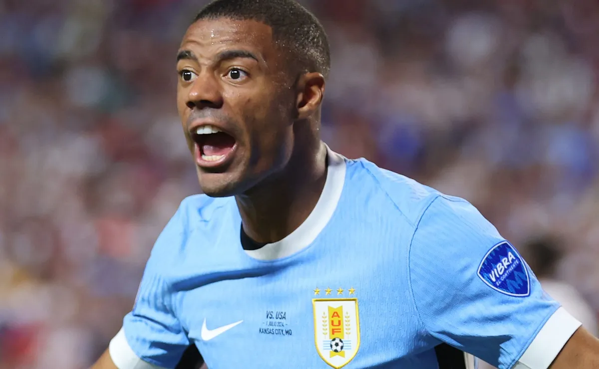 Bielsa desaprova baixo aproveitamento do Flamengo com De La Cruz: “Têm sido uma perda significativa”