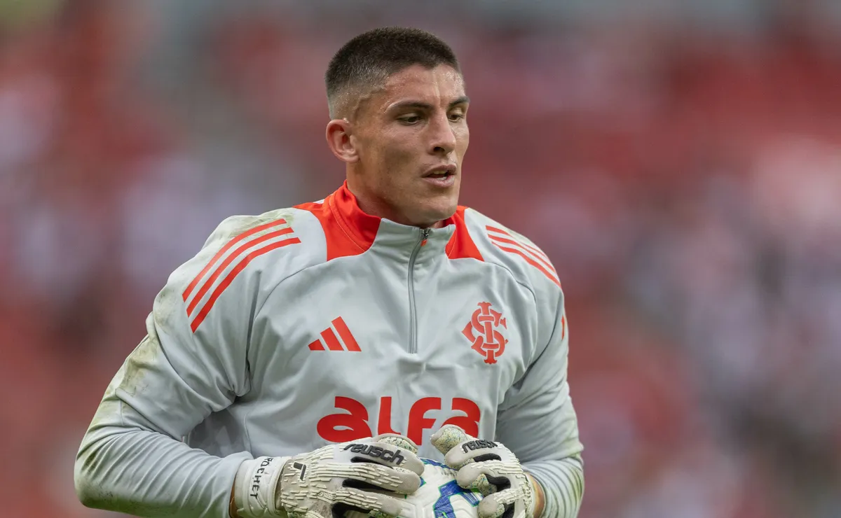 Internacional não terá Rochet e Félix Torres, e Pezzolano muda time para enfrentar São Paulo